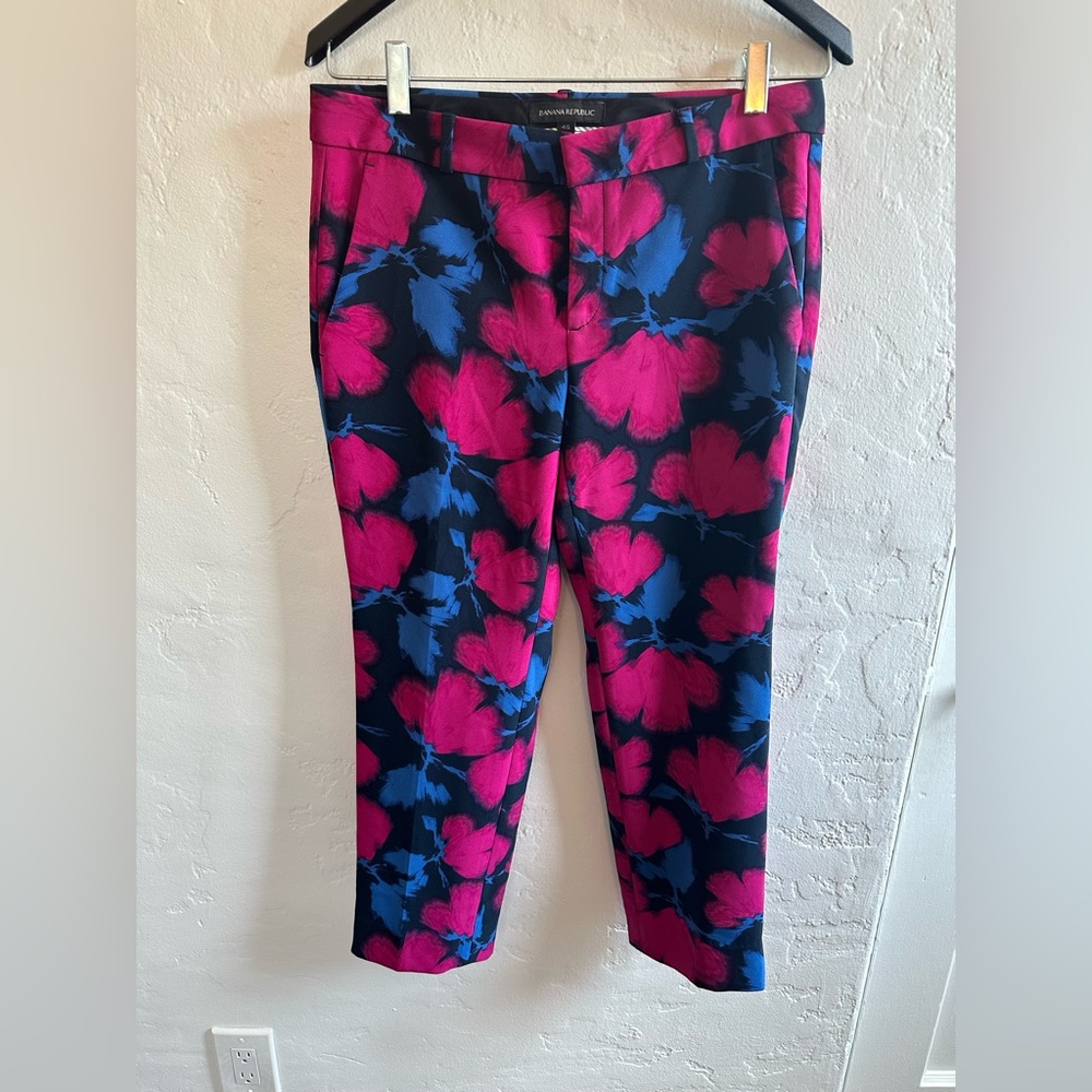 Banana republic pants size 4 short